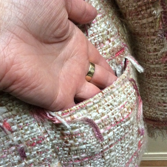 Beautiful unique Yak Magik made in Nepal silk blend blazer - Picture 9 of 13